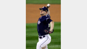 ‘공룡사냥꾼’ 보우덴, KS 3차전 선발 이유에 답하다