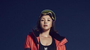 [화보]야노시호, 스키복 속에 드러나는 복근 ‘시선 압도’