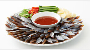 바야흐로 ‘과메기’의 계절…롯데마트 9900원 판매 행사