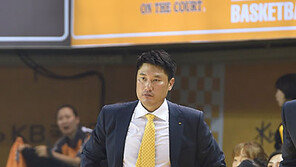 ‘양궁농구’ 벗고 ‘스피드’ 입은 KB스타즈