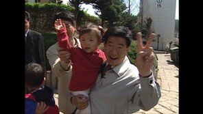 다큐 ‘무현…’ 이례적 돌풍…3만 돌파, 좌점율도 급증