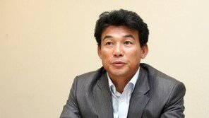 한화 박종훈 단장의 첫 번째 과제, 관계설정