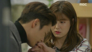 [백솔미의 레알 대사빨] 쇼핑왕 루이 “방 불이 꺼질 때도 몰래 지켜봤어.” 外