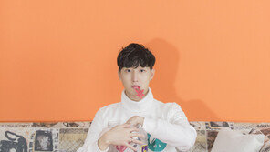 크루셜스타, 팬과 ‘1대1 저녁식사’ 이벤트