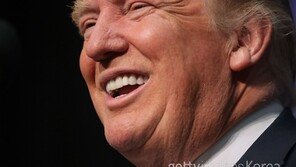 ‘부동산 재벌’에서 ‘대통령’으로…트럼프 美대선 승리 ‘대이변’ (종합)