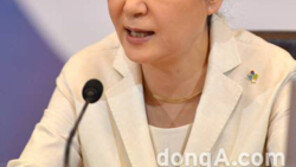 트럼프 미국 대선 승리, 靑 “박 대통령 트럼프에 축전…양국간 공조 더욱 굳건히”