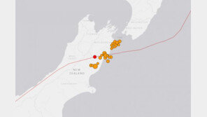 뉴질랜드서 규모 7.8 강진, 여진만 100여 회…바다 건너편 아르헨티나서도 6.2 지진