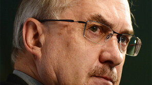 15일 우즈벡전 앞둔 ‘위기의 슈틸리케호’,…‘지한파’ 묶어라