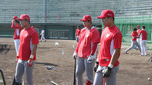 SK 유망주캠프, 新외야거포 3인방 주목