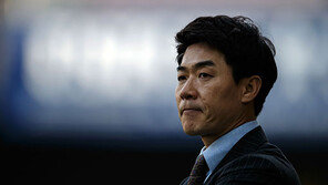 윤정환 감독, 울산 떠난다