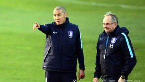 슈틸리케호, 극적 역전승 뒤엔 ‘차두리 효과’ 있었다