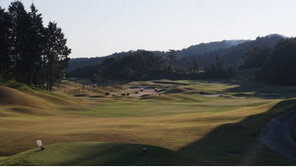 [여행, 나를 찾아서]남향으로만 쭉쭉 뻗은 18홀 겨울이면 생각나는 포근한 그린