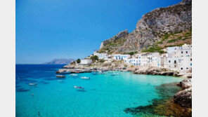 [여행, 나를 찾아서]연말 분위기 띄우는 남유럽의 오페라·발레 무대 