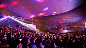 블소 월드 챔피언십 2016 4강전, '역시 김신겸' 윤정호 꺾고 2연속 결승행