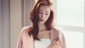 [화보]서지혜, 우아한 감성의 로맨틱 홀리데이 무드 발산