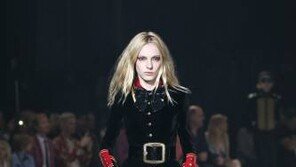 [Q매거진]시크하고 여성스러운… 은근한 벨벳은 어디에 