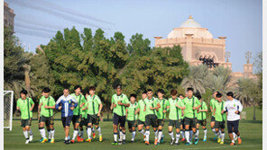 아부다비 캠프+홈 텃세, 그래도 전북이 웃는 까닭