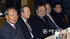 ‘탄핵 이후 국정공백’ 대책도 없이… 찬성표만 세는 정치권