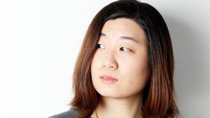 정세랑 작가 “기본을 다지지 않은 사회가 무너지는 이야기 담았죠”