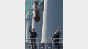 한강서 6·25 당시 불발탄 인양