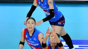 눈물의 기자회견, 누가 도로공사 선수들을 울렸나