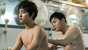 조정석, ‘형’으로 최근 1년사이 최고흥행 성적