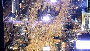 ‘촛불 시민 귀가 편의’ 서울시, 대중교통 막차시간 1시간 연장