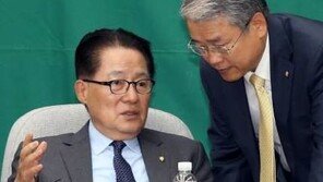 국민의당 새 비대위원장 김동철 의원…박지원 “격려·비판, 깊이 감사”