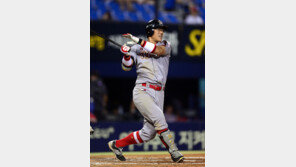 SK 박정권, 2016 사랑의 골든글러브 수상자로