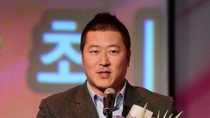 2인자 벗어난 최형우, 선수들이 최고로 뽑았다!