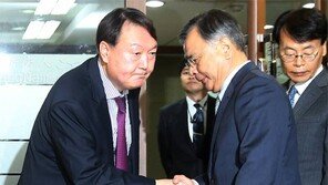 1t 분량 檢자료 넘겨받아… 대기업 수사 ‘칼’ 빼든 특검