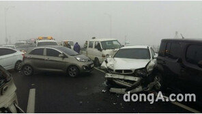 나주대교 14중 충돌 사고…8명 경상