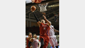 물오른 오세근, KGC의 기둥으로