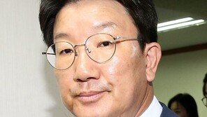 권성동 “박근혜 대통령 탄핵안 표결, 중학교만 나와도 쉽게 판단…가결 100% 확신”