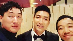 양주호, 신성우 결혼식 인증샷 “신성우 형님, 행복하세요♡”