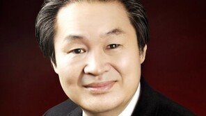 전 KBS 부산총국장 “朴대통령 불치병 앓아…그만 괴롭히라” 