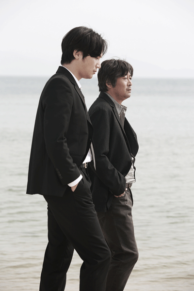 홍지영 감독 열정에 마음 연 ‘기욤 뮈소’