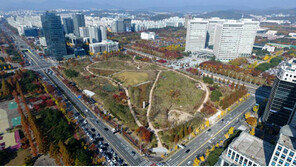 정부대전청사앞 광장 실개천 흐르는 생태공원 변신