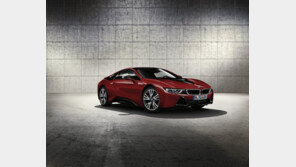 ‘국내 딱 10대’ BMW, 한정판 i8 프로토닉 레드 에디션 출시