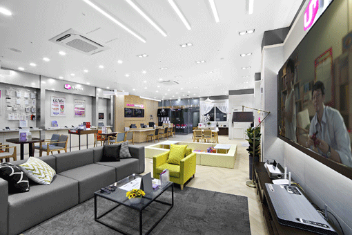 청라 신도시에 홈서비스 체험 매장 ‘U+ 스퀘어 홈’ 오픈