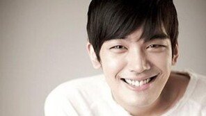 정윤회 아들 정우식, 캐스팅 특혜?…“정윤회 아들인 줄 몰랐다”