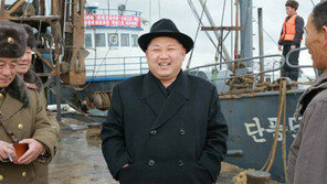 北 어민 ‘아사’ 내몰고… 김정은은 웃으며 수산사업소 시찰