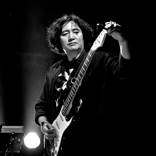 [연예 뉴스 스테이션] 신대철, 친박단체 ‘아름다운 강산’ 사용 비난