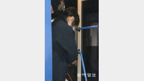 오늘 ‘최순실 재판’ 전두환·노태우 섰던 그곳…이래적으로 촬영 허가 