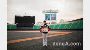 LG 박용택, 초록우산어린이재단 통해 소이증 아동 수술비 지원