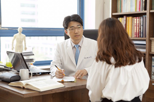 한방치료로 전립선염 완치 가능하다