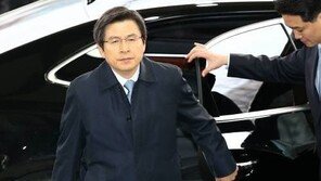 황교안 “국정안정 위해 인사 단행 필요” ‘대선 출마 계획 있나’ 채이배 물음엔…