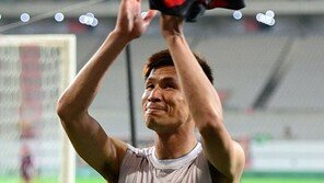 [사커 토픽] 정조국까지 영입한 ‘강원의 머니게임’