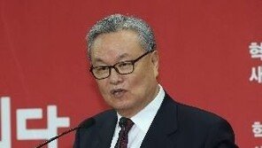 인명진 “‘촛불민심 화두’ 개헌, 꼭 추진해야…親朴 아니라서 비대위원장 됐다”
