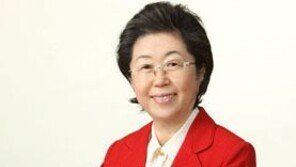 “사퇴하세요” 이은재, ‘우수국회의원’ 수상 소식에…“국민들 웃음줘 대상?”